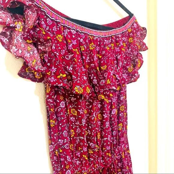 Chelsea & Violet Off Shoulder Ruffle Floral Jumpsuit Women size S - Picture 4 of 11